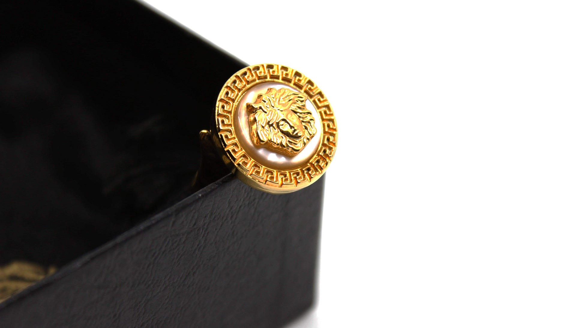 Gold Vintage Versace Mother Of Pearl Medusa Head Adjustable Ring RSTKD Vintage