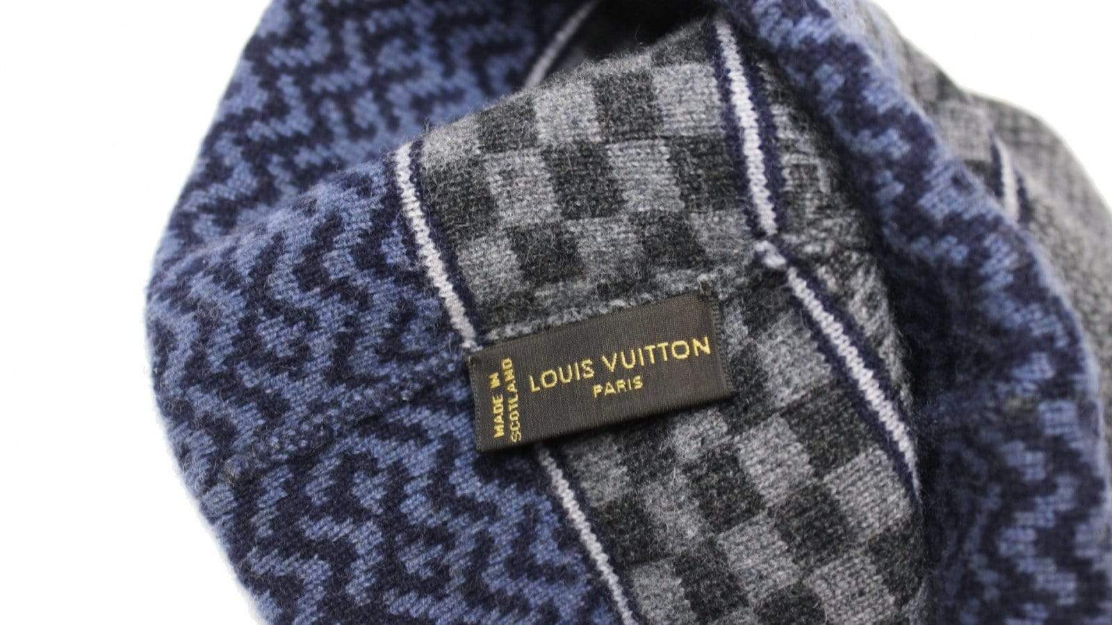 Louis Vuitton Bonnet Ski Damier Bleu Beanie – RSTKD Vintage