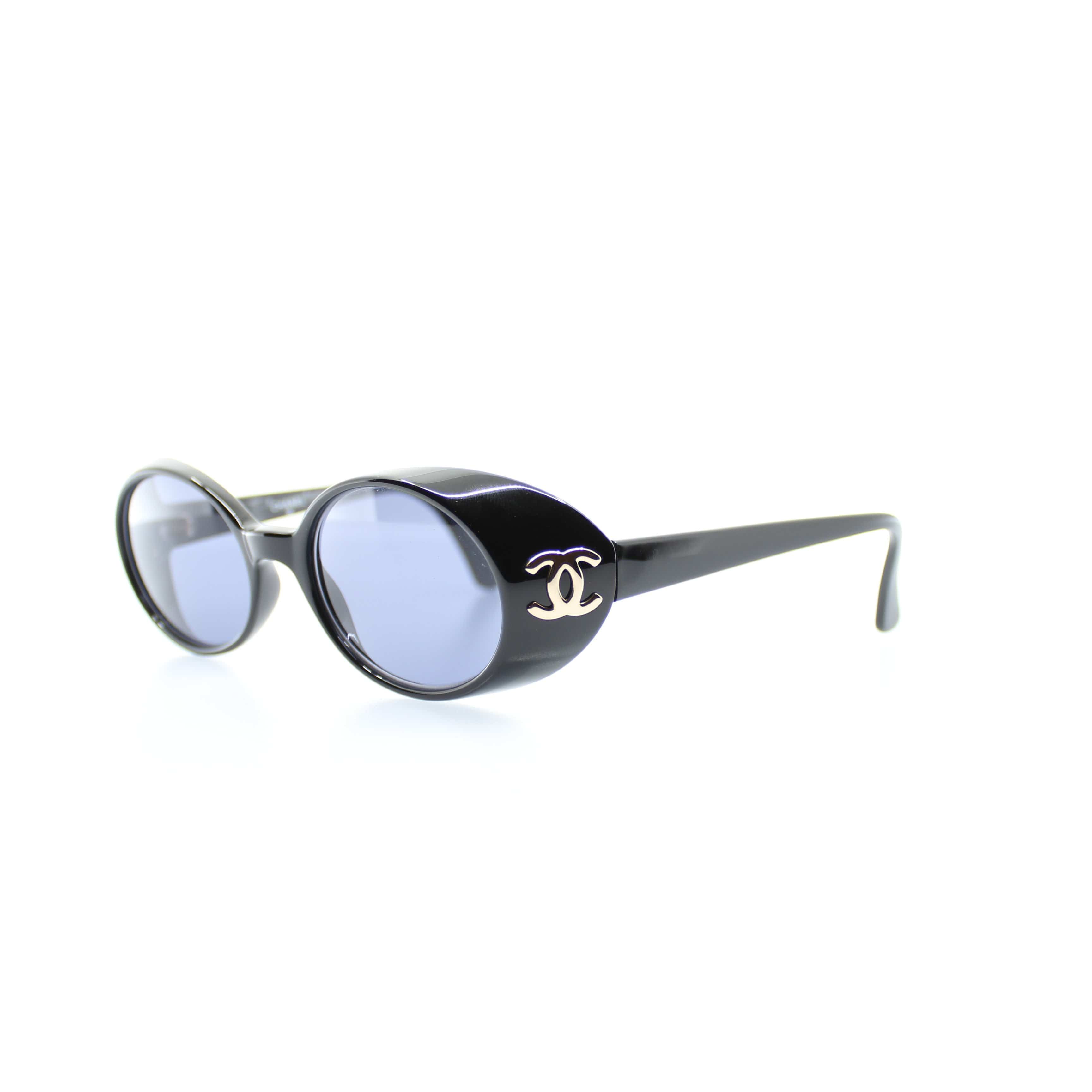 New CHANEL 01450 94305 Black Gold CC Cocomark Sunglasses Italy Old Stock